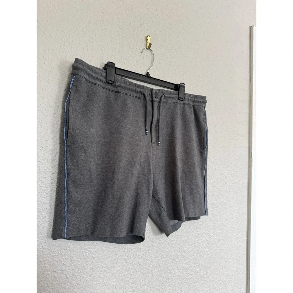 Boden Men's Gray Drawstring Sweat Shorts Zipper Size XL